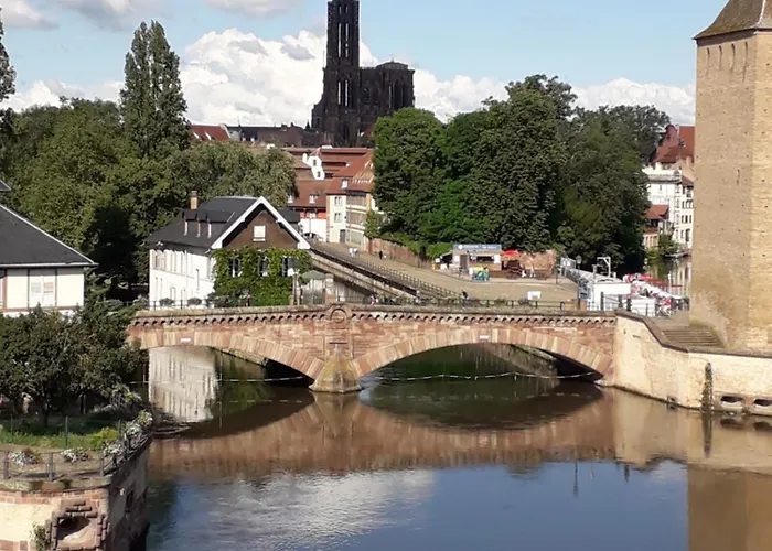 Proche Petite France